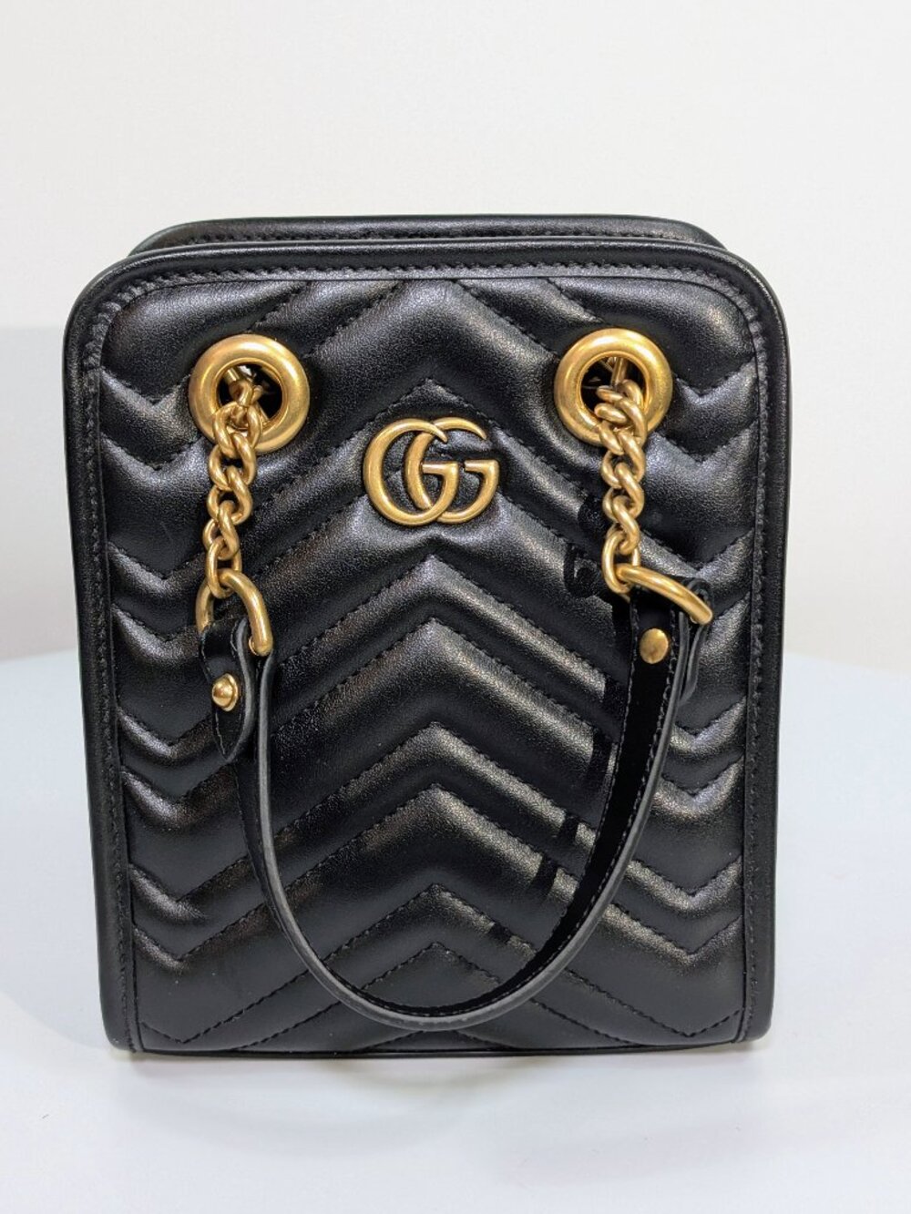 Gucci Black Leather GG Marmont Matelassé Mini Shoulder Bag